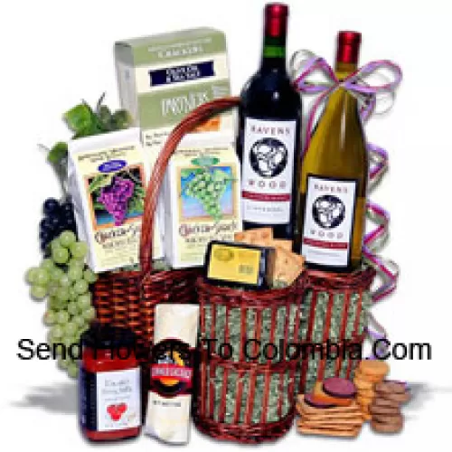 Questo cesto regalo include Chardonnay Vinters Blend di Ravenswood - 750 ml, Zinfandel Vinters Blend di Ravenswood - 750 ml, Partner Hors Doeuvre Deli Style Crackers, Biscotti al vino bianco di American Vintage, Biscotti al vino rosso di American Vintage, Pomodoro Bruschetta di Elki, Salame estivo avvolto dal macellaio di Sparrer Sausage Company, Formaggio affumicato all'acero e al nocciolo di Sugarbush Farm. (Il contenuto del cesto, incluso il vino, può variare a seconda della stagione e del luogo di consegna. In caso di indisponibilità di un determinato prodotto, lo sostituiremo con un prodotto di valore uguale o superiore)